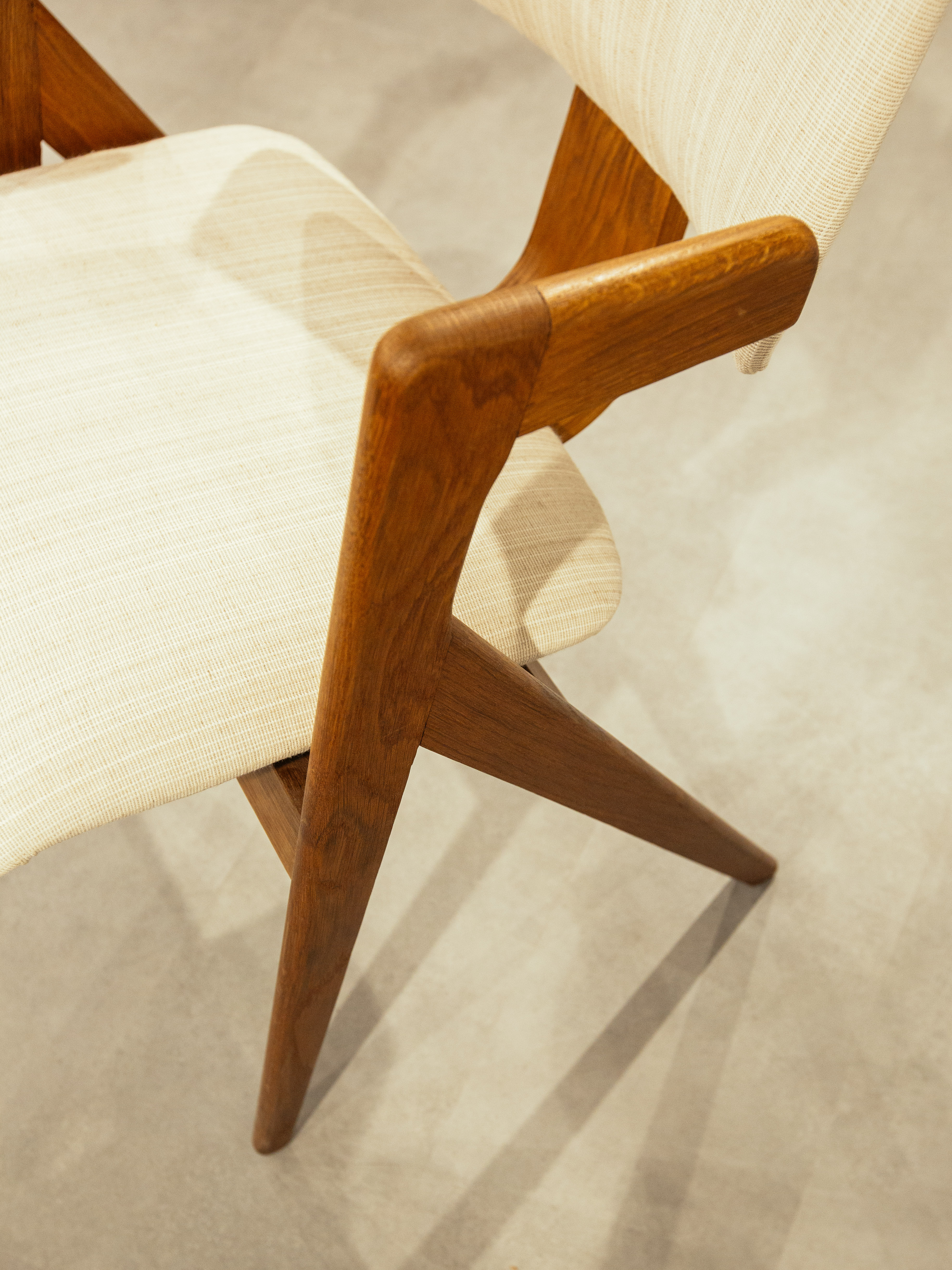 Robin Day 'Hillestack' chair (1 piece)